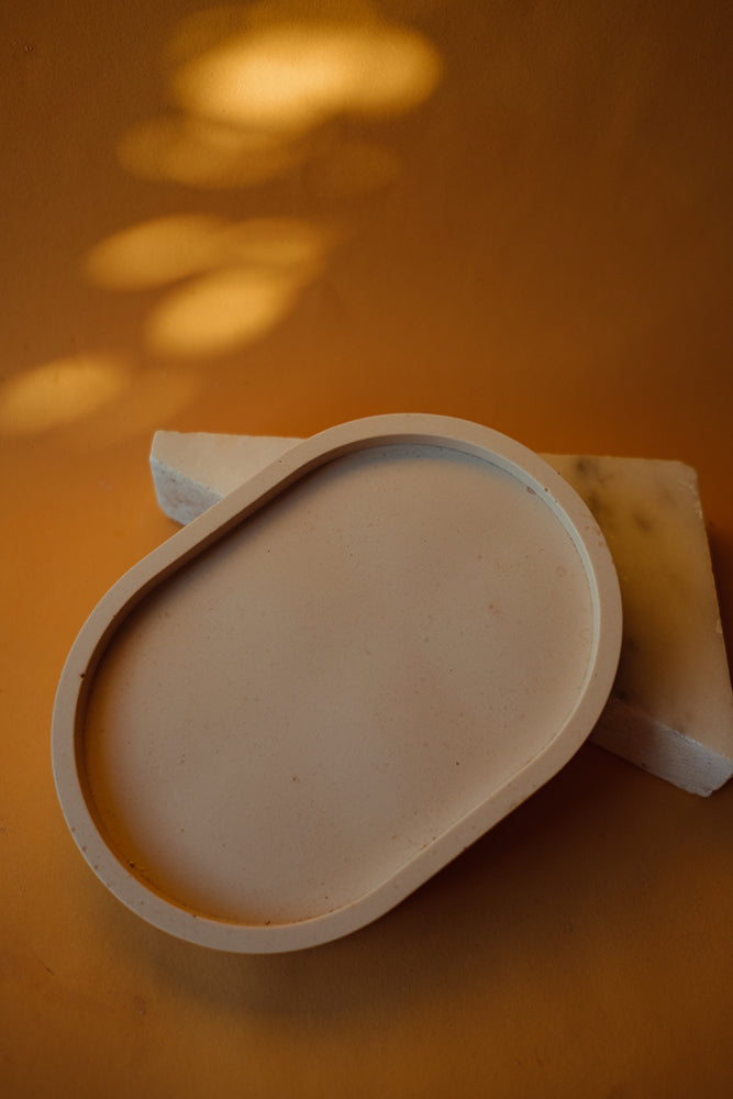 OVAL