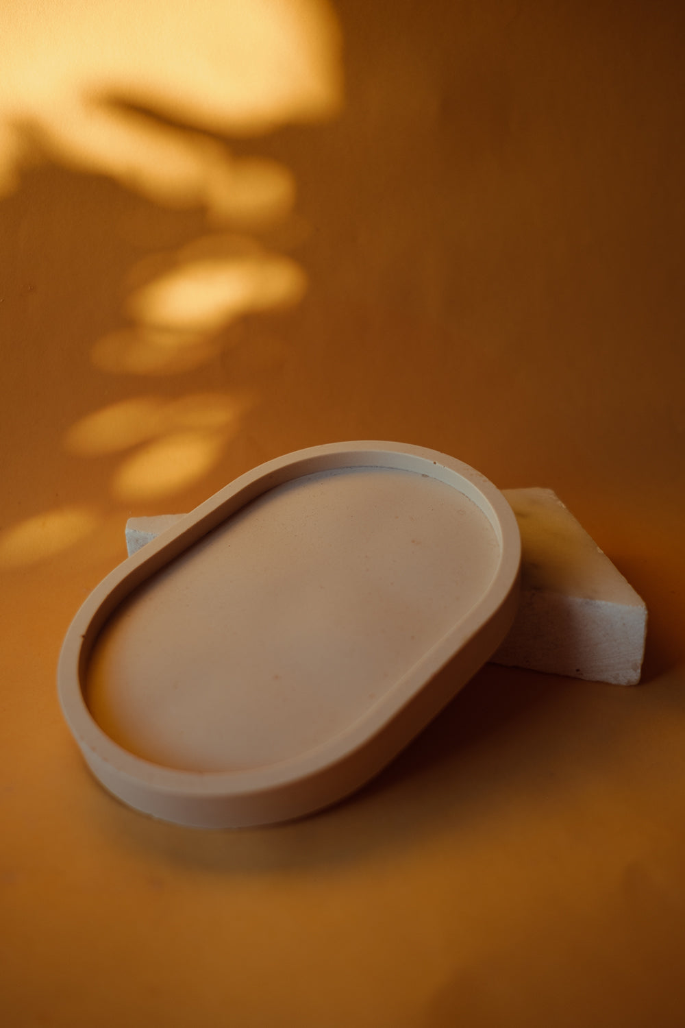 OVAL