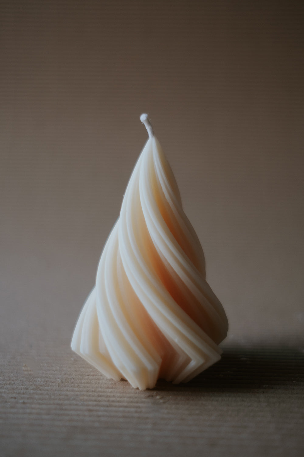 SWIRL CHRISTMAS TREE S