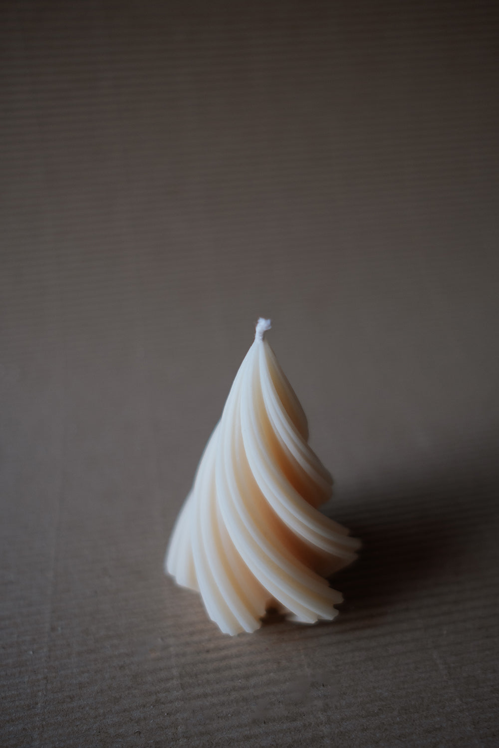 SWIRL CHRISTMAS TREE S